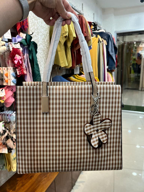 Fashion & Lassic Premium Medium Size Handbag